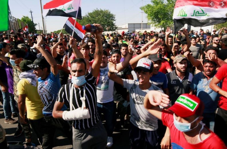 इराकमा सरकार विरोधी प्रदर्शन, मृत्यु हुनेको संख्या ७४